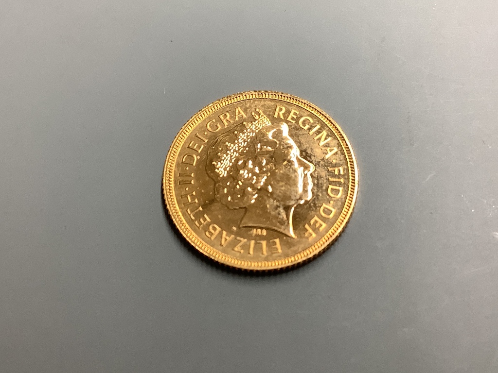 An Elizabeth II gold sovereign, 2002.